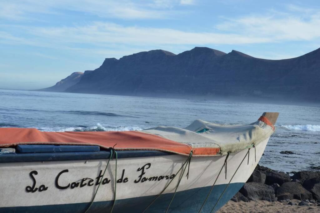 Lanzarote Famara Beach Exteriör bild