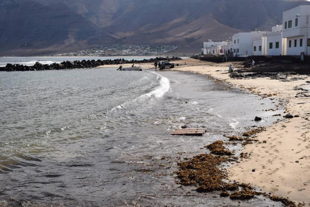 Lanzarote Famara Beach Exteriör bild